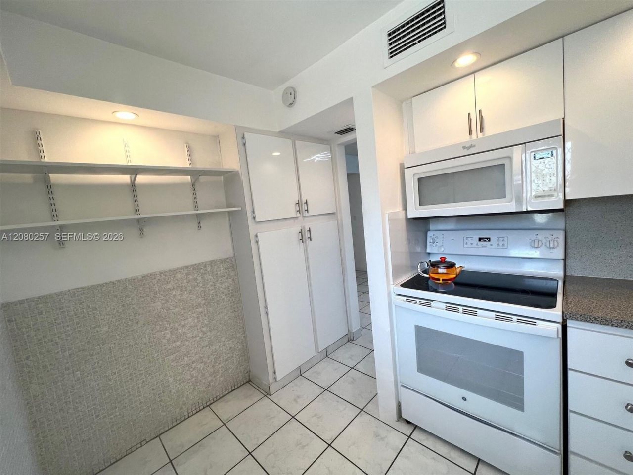 3030 Marcos Dr, Unit T302, Aventura, FL 33160 Photo