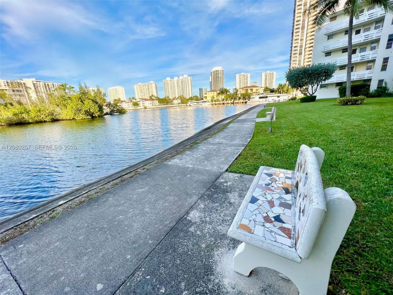 3030 Marcos Dr, Unit T302, Aventura, FL 33160 Photo