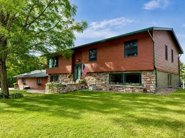 140 2nd Street S, Lewiston, MN 55952