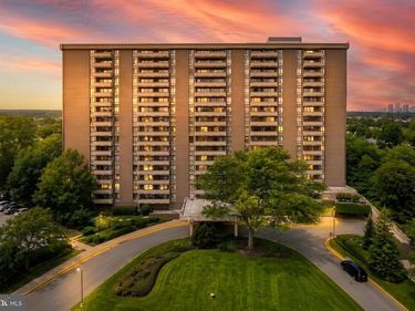 1800 OLD MEADOW ROAD, Unit 1204, MCLEAN, VA 22102