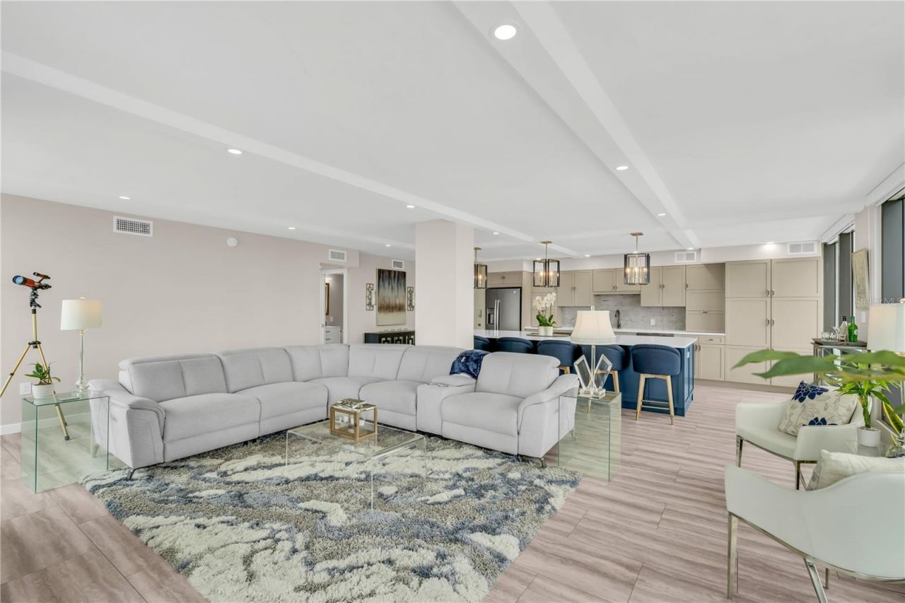 707 S Gulfstream Avenue, Unit 807, Sarasota, FL 34236 Photo