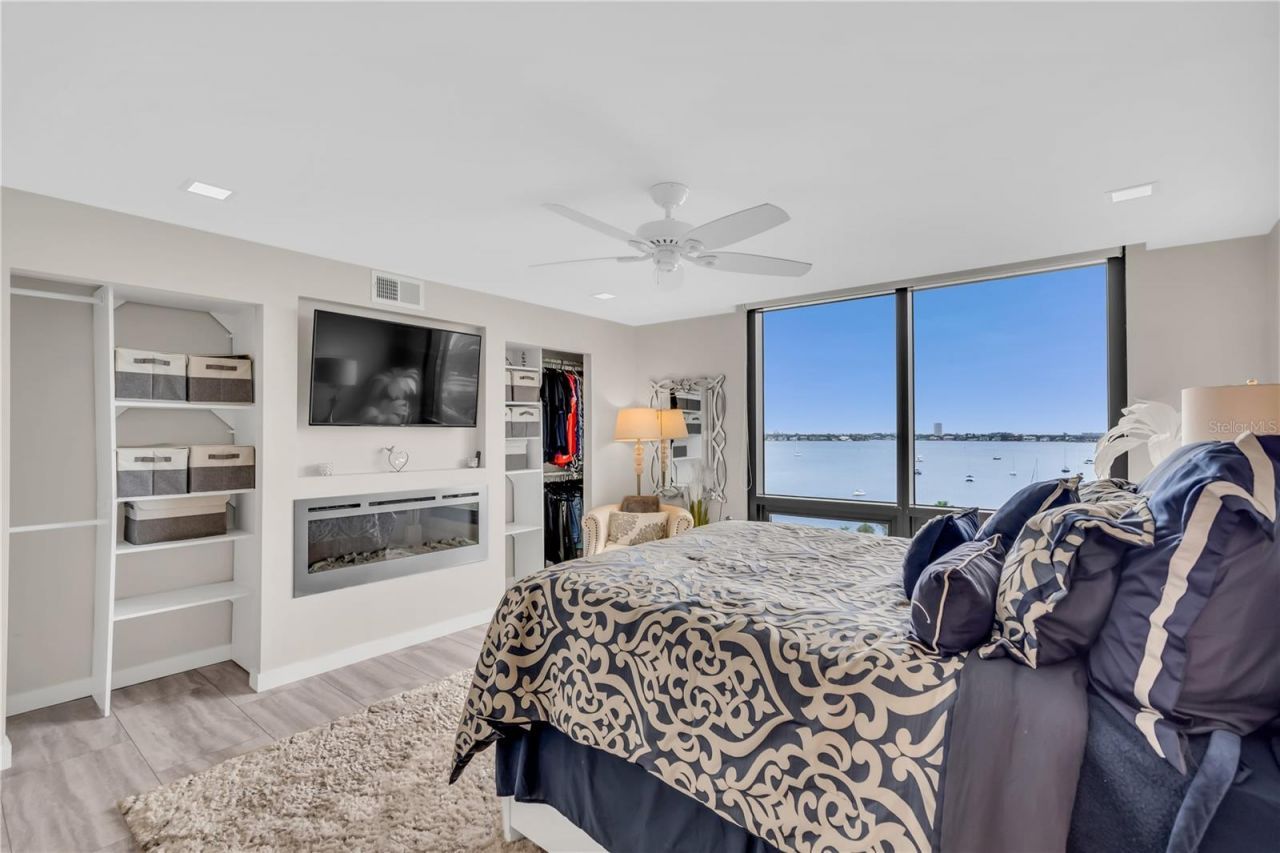 707 S Gulfstream Avenue, Unit 807, Sarasota, FL 34236 Photo