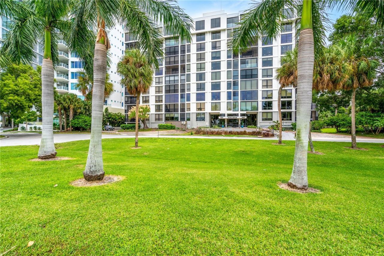 707 S Gulfstream Avenue, Unit 807, Sarasota, FL 34236 Photo