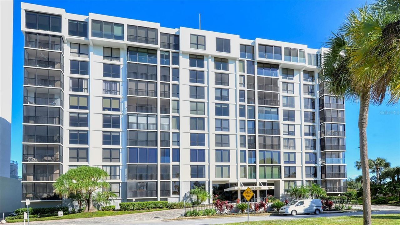 707 S Gulfstream Avenue, Unit 807, Sarasota, FL 34236 Photo