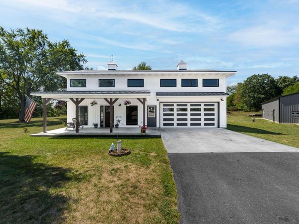 10268 Graham Road, Plainwell, MI 49080
