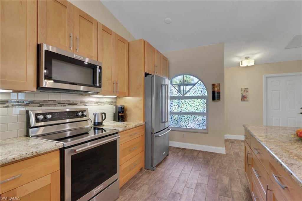 2266 Stacil Cir , Naples, FL 34109 Photo