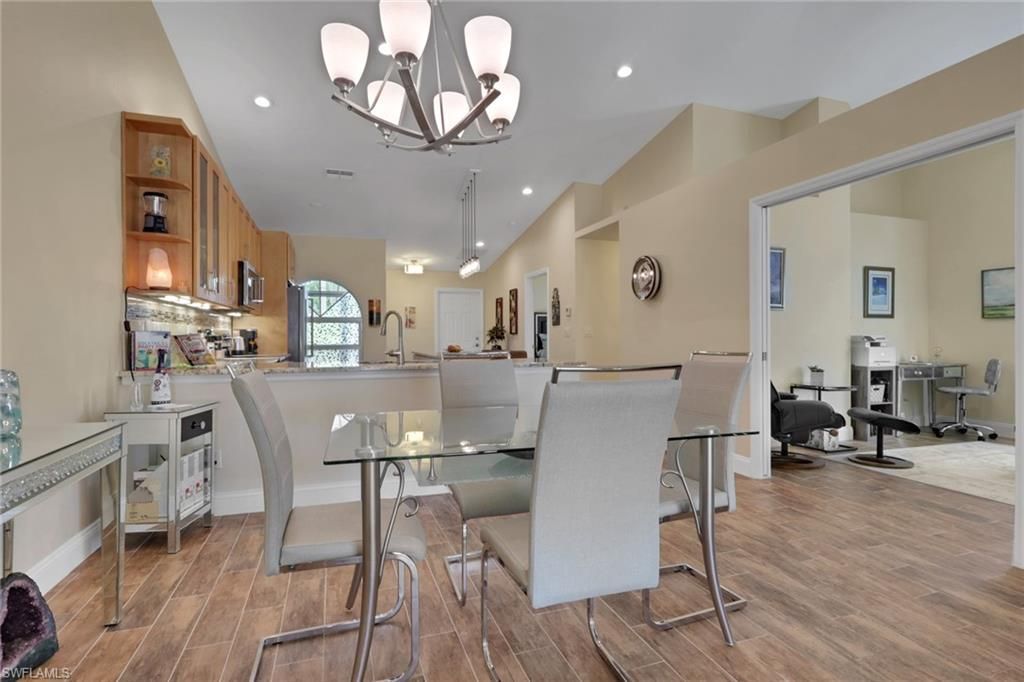 2266 Stacil Cir , Naples, FL 34109 Photo