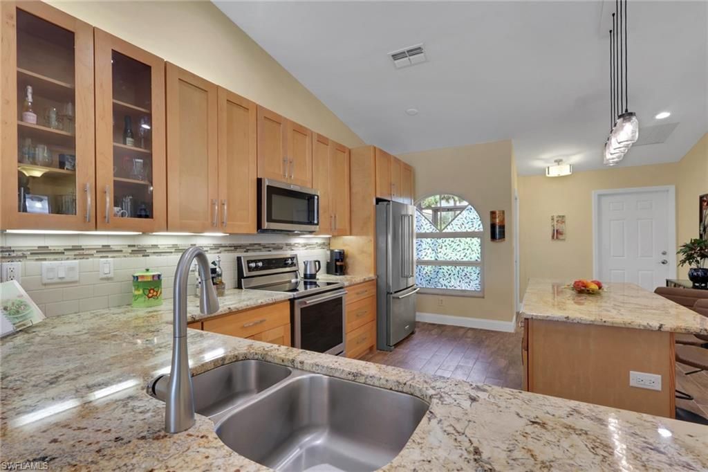 2266 Stacil Cir , Naples, FL 34109 Photo