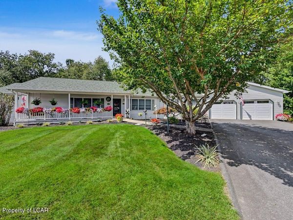 11 Michele , Sugarloaf, PA 18249