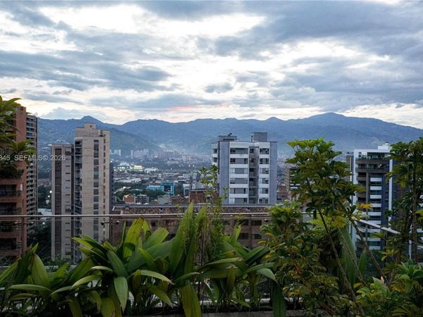 CALLE 13 # 36A-121 , FL 05002