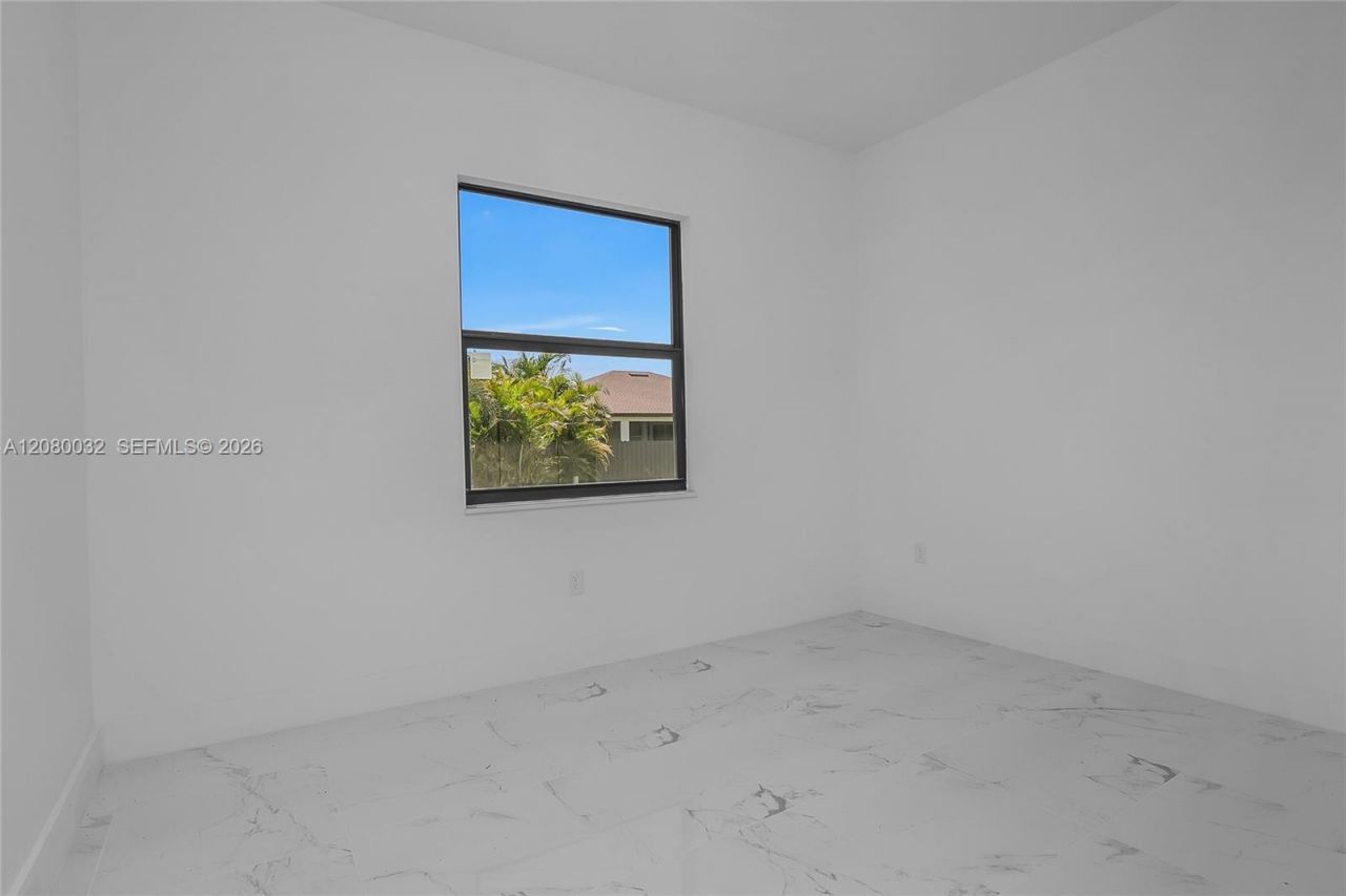 1208 NE 19th St , Cape Coral, FL 33909 Photo