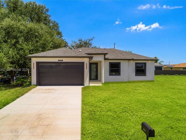2035 NE 9th Ave , Cape Coral, FL 33909