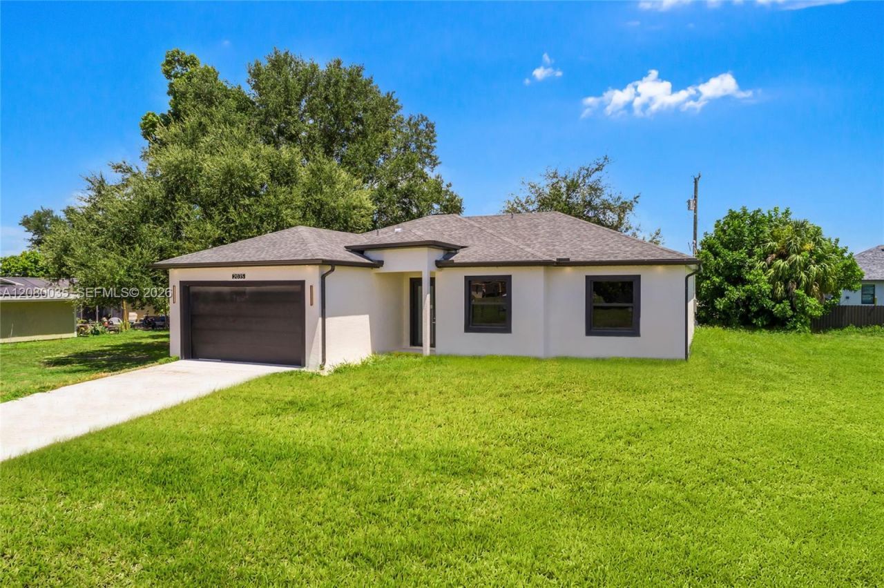 2035 NE 9th Ave , Cape Coral, FL 33909 Photo