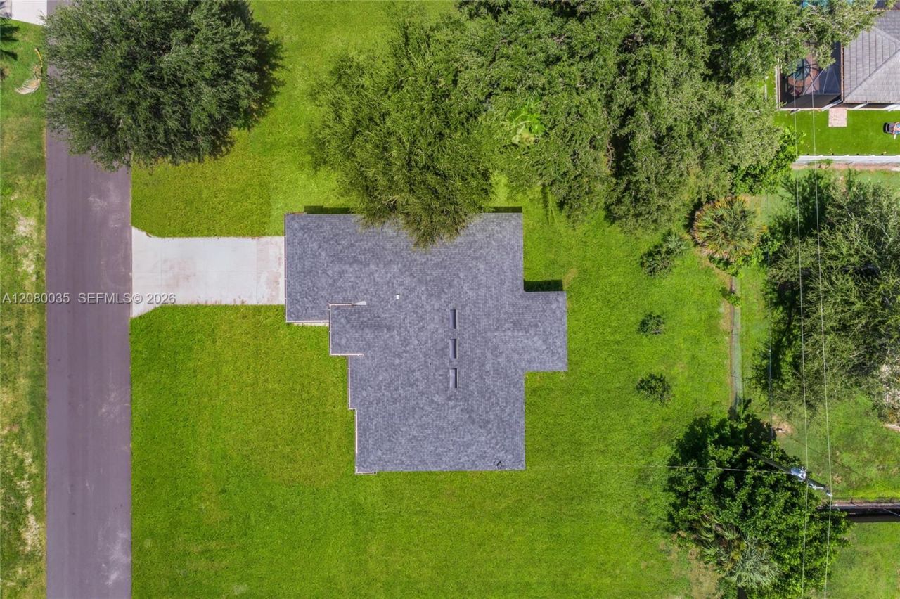 2035 NE 9th Ave , Cape Coral, FL 33909 Photo