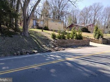 3301 BETHEL CHURCH ROAD , BETHEL PARK, PA 15102
