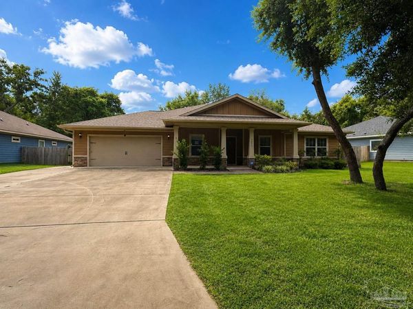 7271 Bill-N-Ira Trl, Navarre, FL 32566