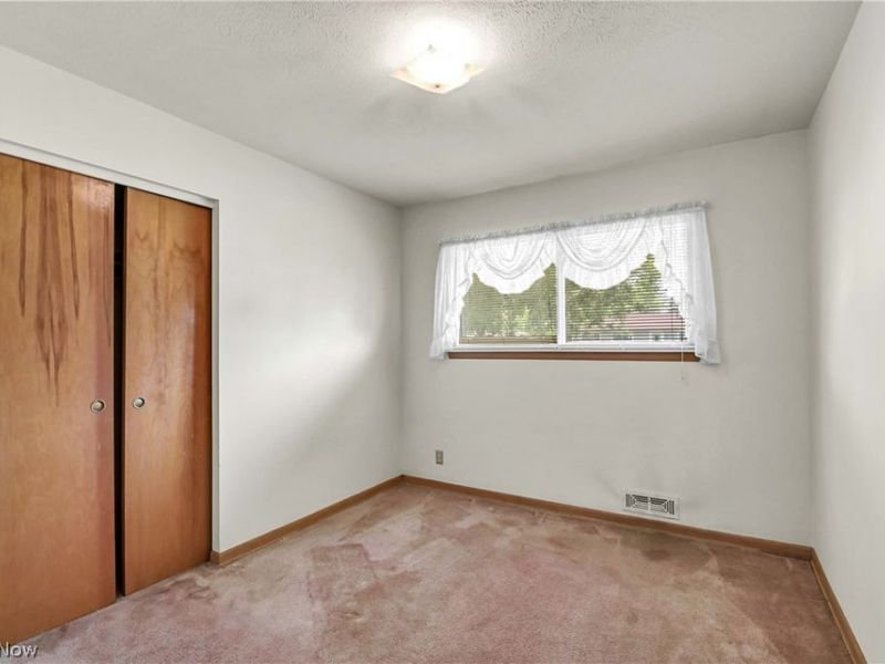 7704 Howard Street, Parma, OH 44134 Photo 20