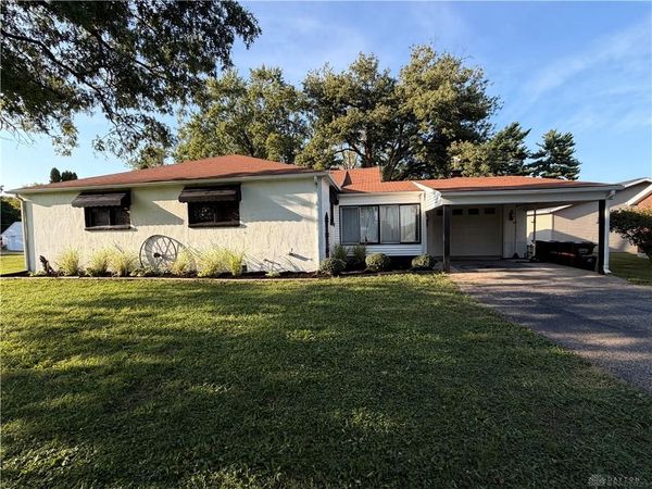 1516 W High Street, Piqua, OH 45356