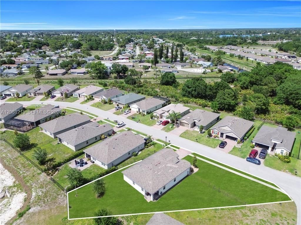 10549 Canal Brook Ln , Lehigh Acres, FL 33936 Photo