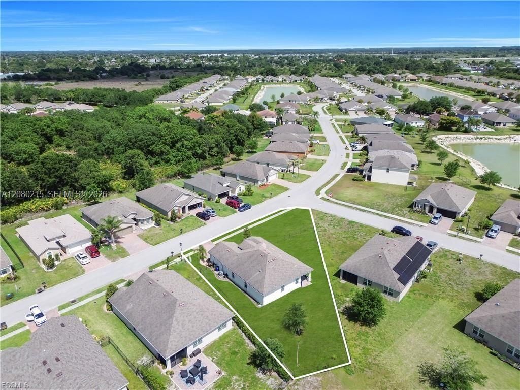 10549 Canal Brook Ln , Lehigh Acres, FL 33936 Photo