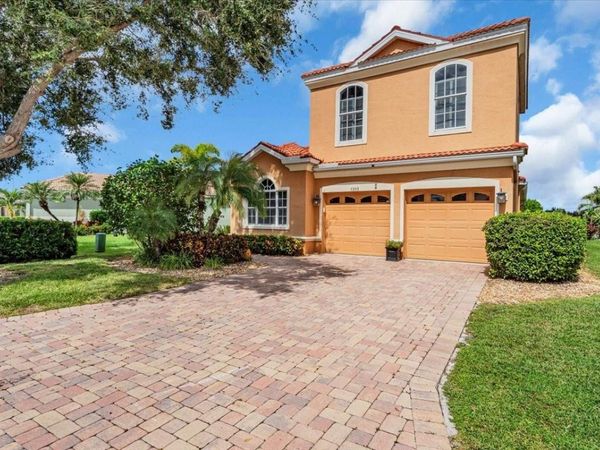 6393 ROOKERY CIRCLE , BRADENTON, FL 34203