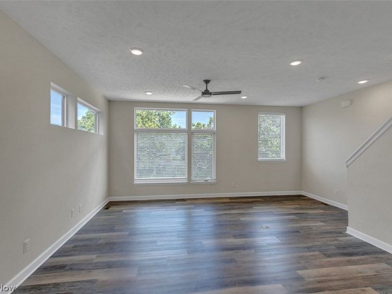 3601 Bailey Avenue, Cleveland, OH 44113 Photo 8