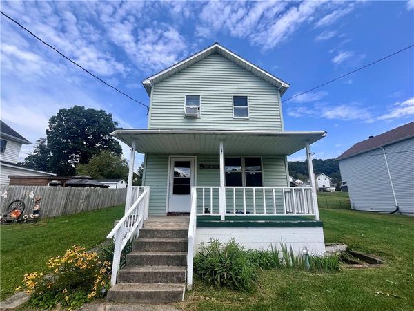 410 1st St , Ernest, PA 15739