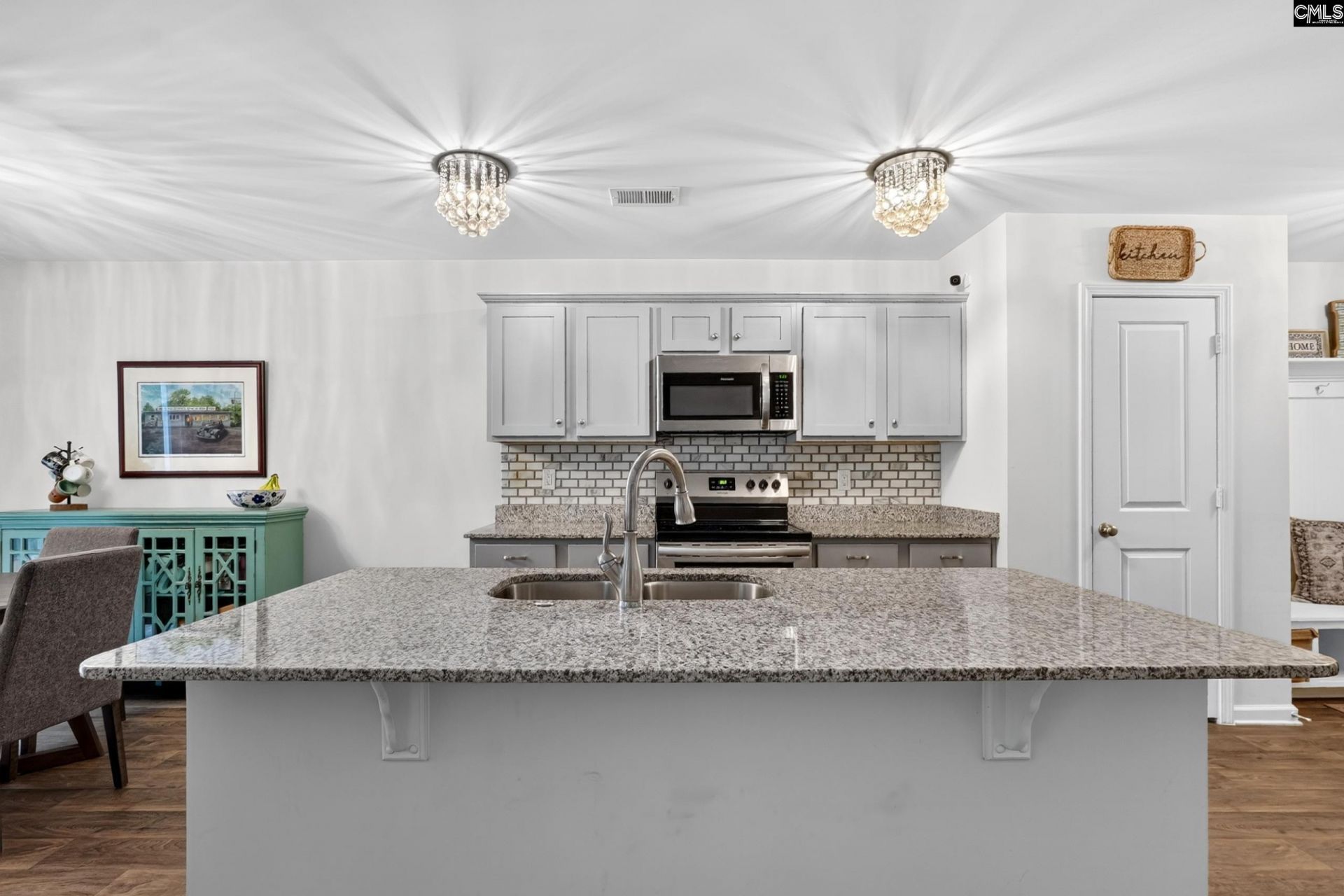 334 Liliana Drive Photo 12