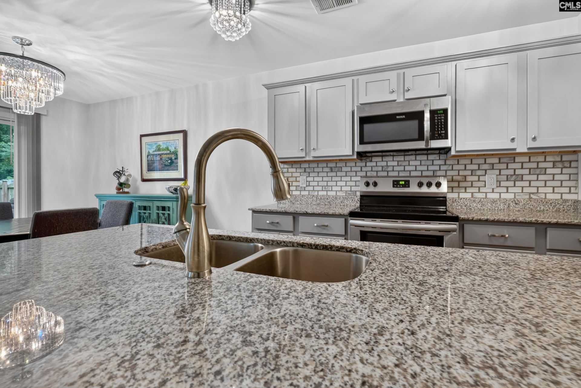 334 Liliana Drive Photo 13