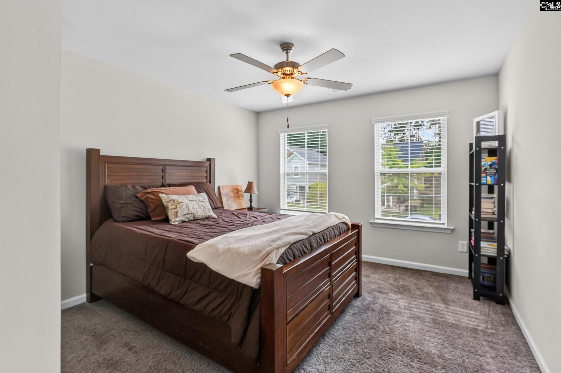 334 Liliana Drive Photo 32