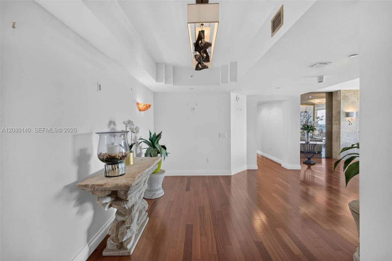 2845 NE 9th St , Unit 1204, Fort Lauderdale, FL 33304 Photo