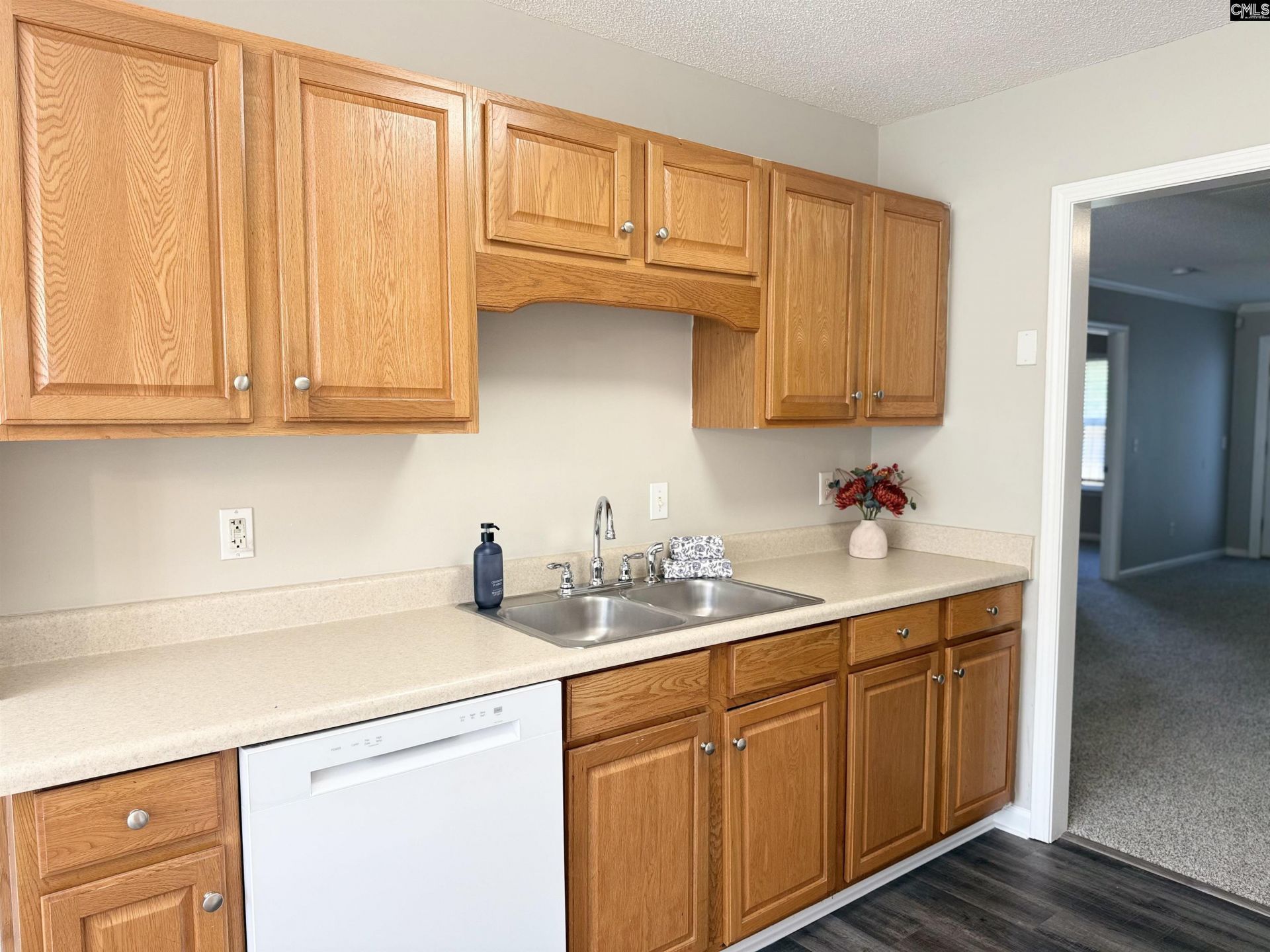 109 Owl Trace Lane Photo 7