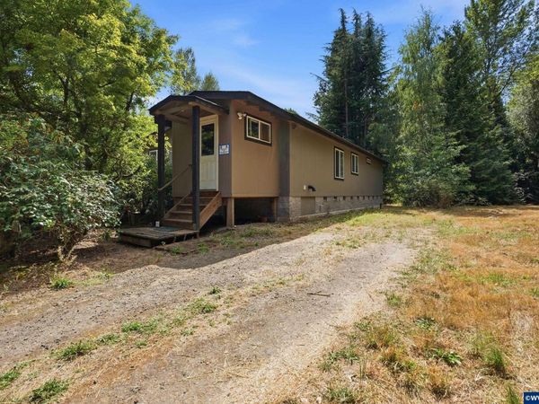 17433 Marsh Rd NE, Woodburn, OR 97071