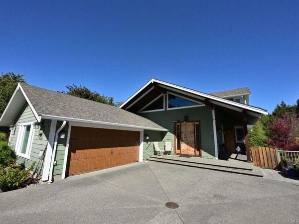 2625 Streamside Pl, Mill Bay, BC V0R 2P2