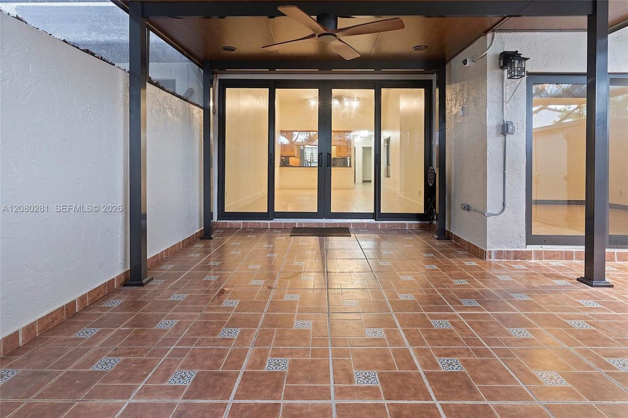 13340 SW 90th Ter , Unit F, Miami, FL 33186 Photo
