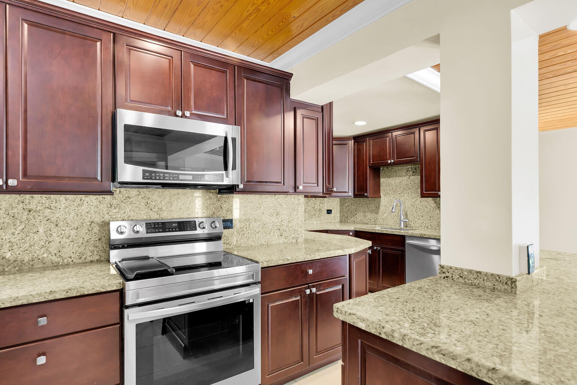8055 Tuna Drive, Marathon, FL 33050 Photo
