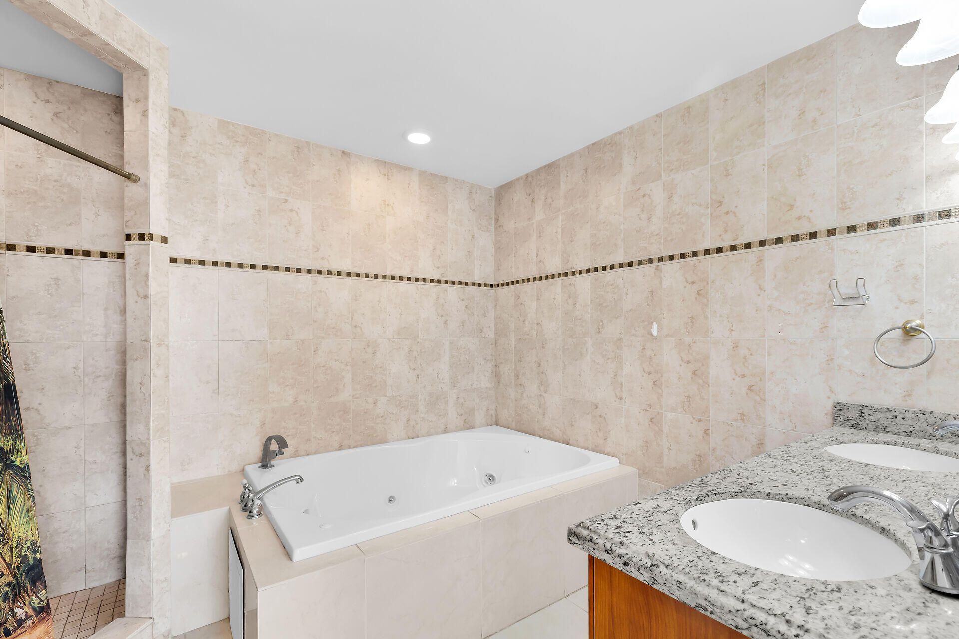 8055 Tuna Drive, Marathon, FL 33050 Photo
