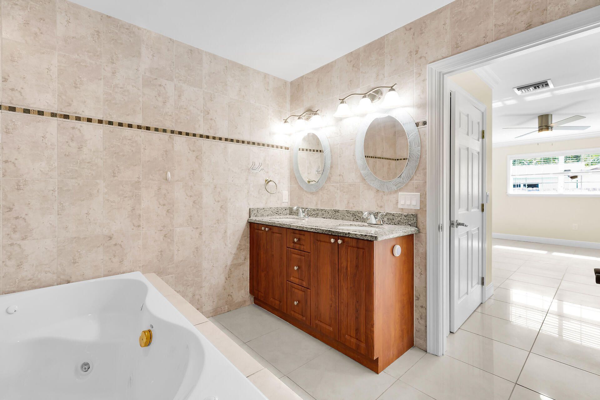 8055 Tuna Drive, Marathon, FL 33050 Photo