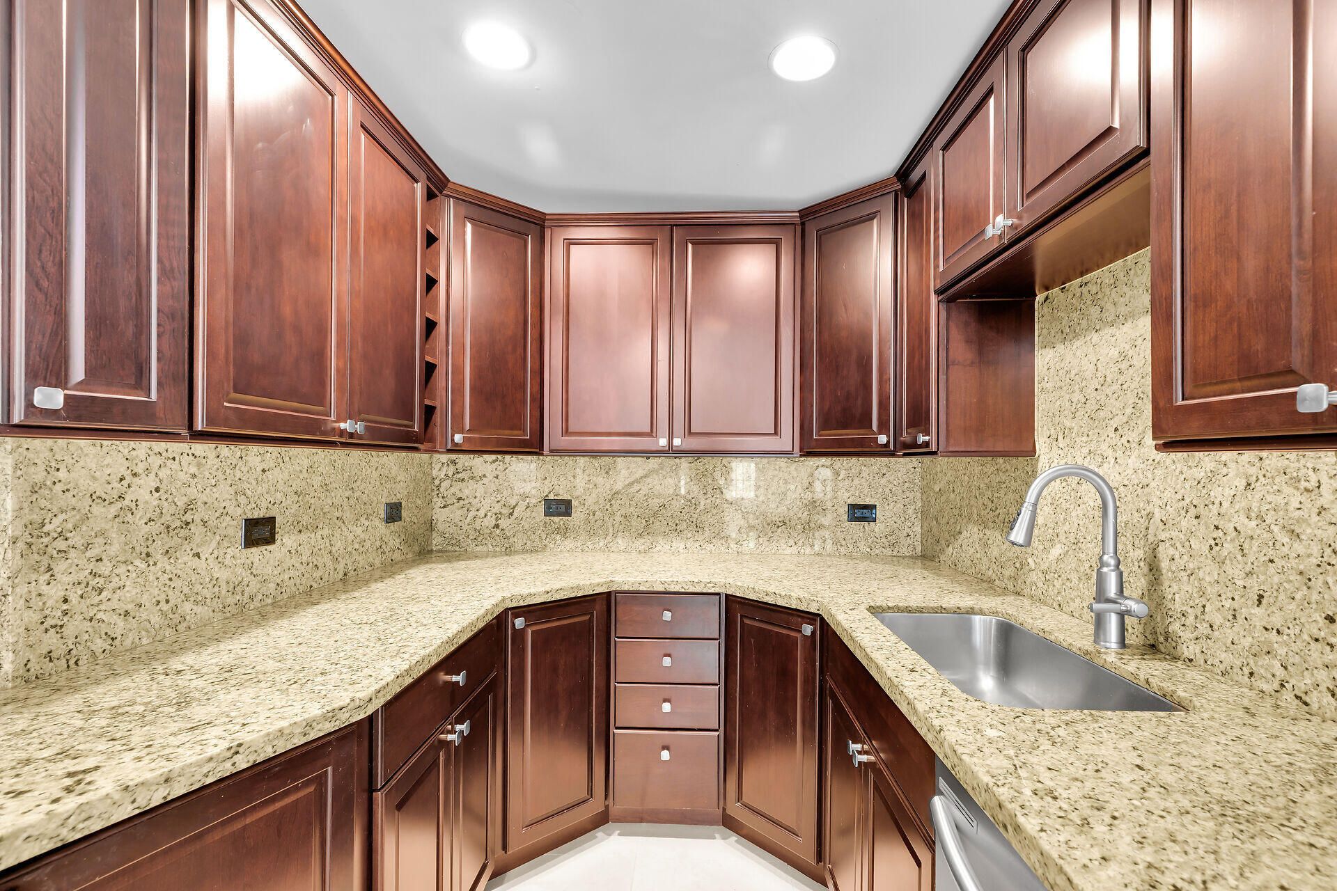 8055 Tuna Drive, Marathon, FL 33050 Photo