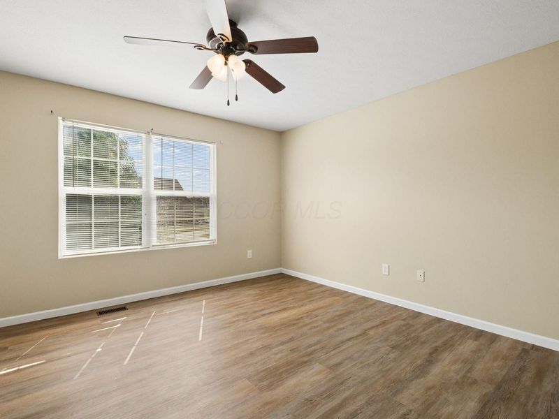 6182 Red Glare Drive, Unit 230, Galloway, OH 43119 Photo 21