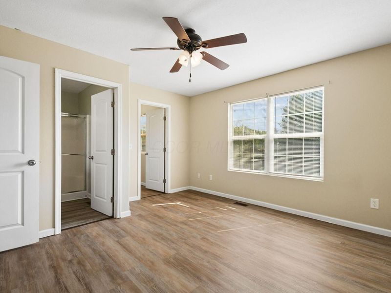6182 Red Glare Drive, Unit 230, Galloway, OH 43119 Photo 22