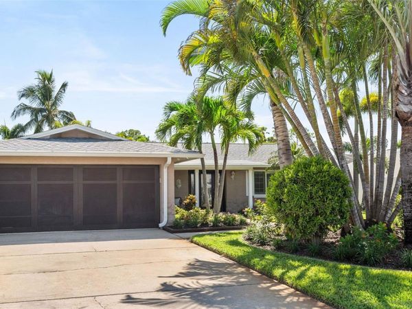 251 N JULIA CIRCLE, ST PETE BEACH, FL 33706