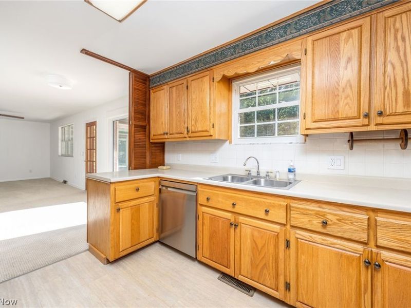 942 Pine Street, Belpre, OH 45714 Photo 16