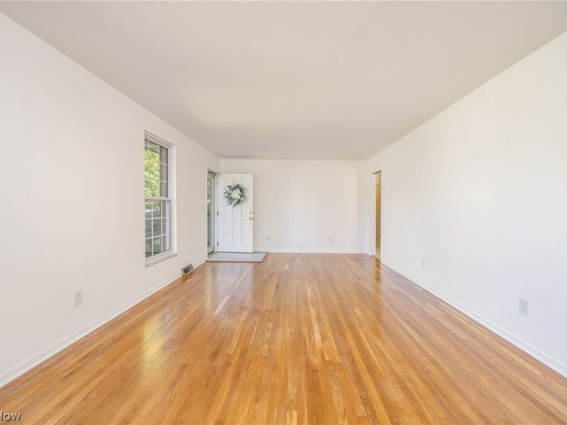 942 Pine Street, Belpre, OH 45714 Photo 9