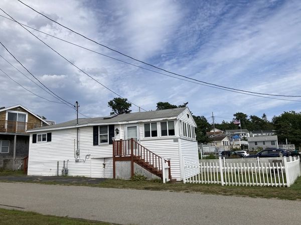 12 Thompson Road, Unit C, Bourne, MA 02532