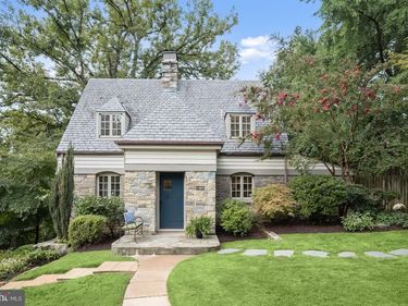 3030 N QUINCY STREET, ARLINGTON, VA 22207