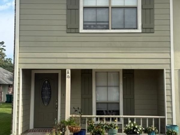 13080 Burgess Ave, Unit #16, Walker, LA 70785