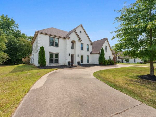 4928 VALLEY BIRCH DR, Bartlett, TN 38002
