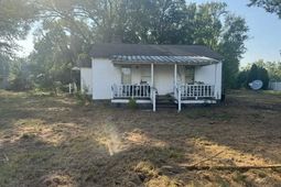 311 Hattie Ln  photo 4
