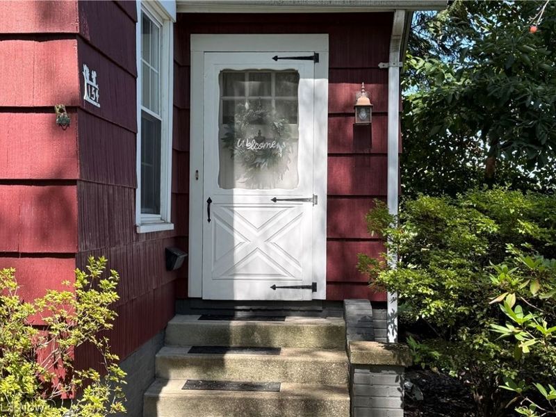 154 Taylor Road, Barberton, OH 44203 Photo 4